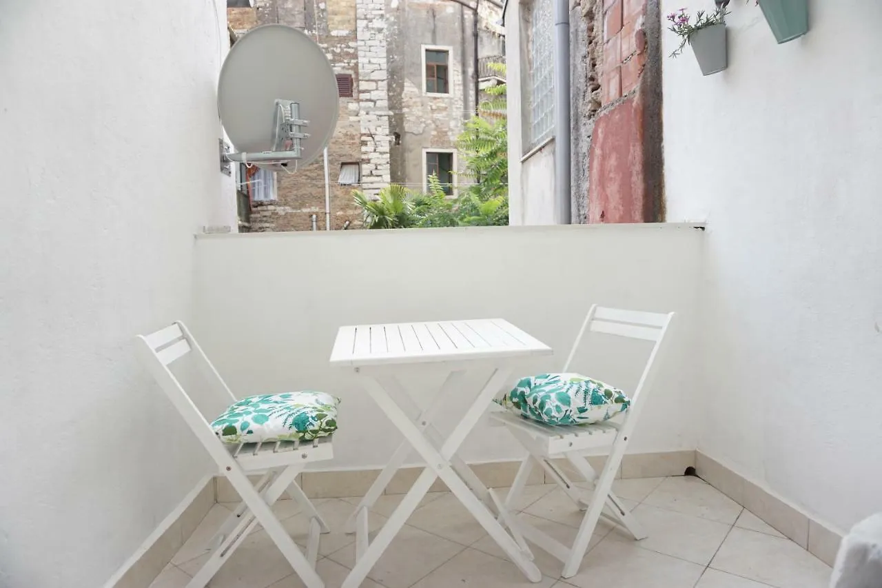 Apartment Corto Pula